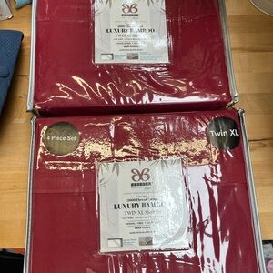 2- Luxury Bamboo Twin XL Sheet Set in Red